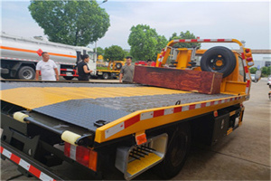 鄞州附近拖车电话号码服务